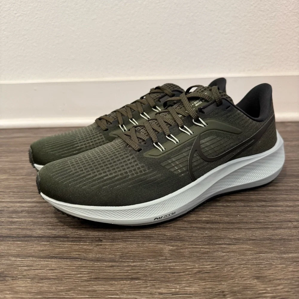 NIKE AIR ZOOM PEGASUS 39 sz 11.5